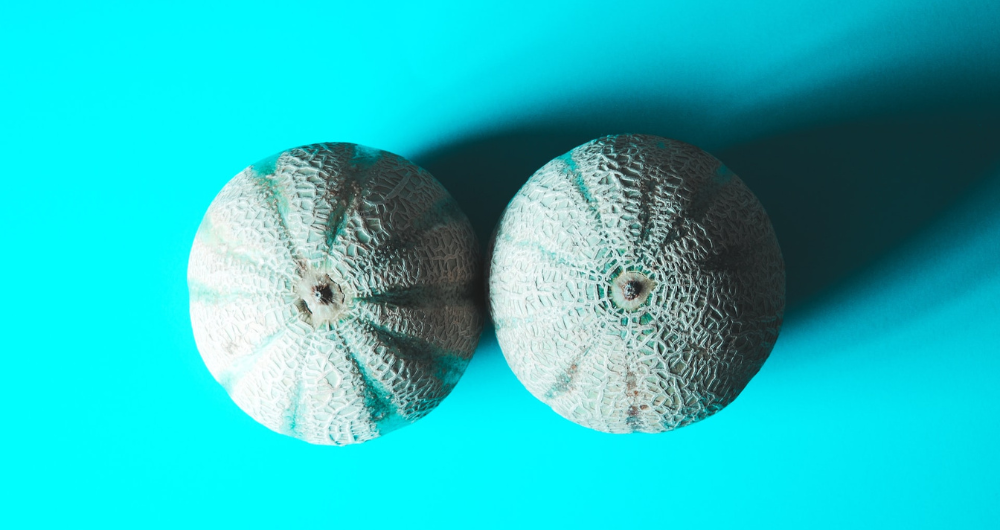 Tetas naturales