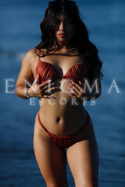 Pamela escort colombiana en madrid 9