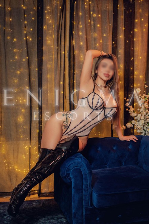 dana-escort-colombiana-madrid-1